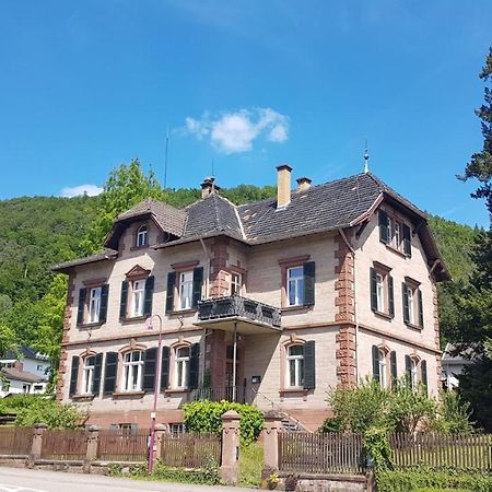Forsthaus Merzalben Hostel Exterior foto